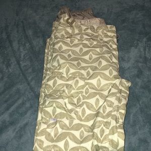 Women’s snowboard or ski pants